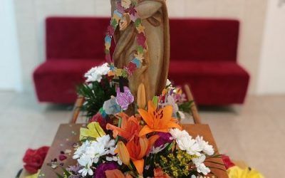 Unidos somos+, unidos con la VIRGEN MARIA